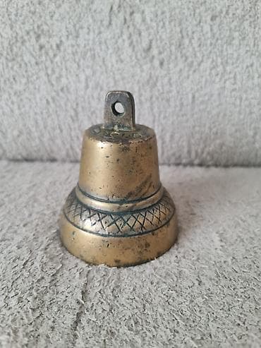 Bürünc dekorativ zəng - Material: tökmə bürünc - Rəng: antik qızılı