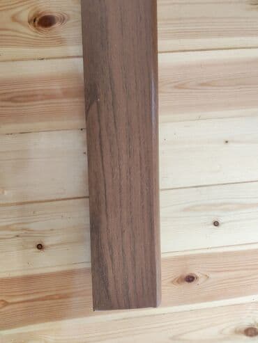 odunluq taxtalar: Plintusların. Mdf. Üzəri şpondur. Uzunluq 2.80 sm. Eni 8 sm. Qalınlıq — 2