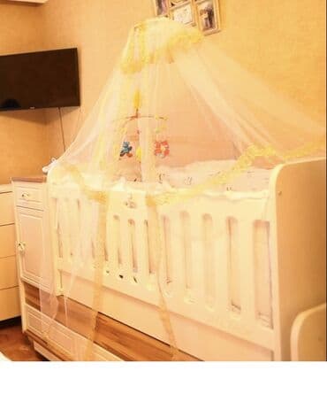 Beşiklər: Oğlan və qız üçün, İşlənmiş, Dördbucaq, Beşik, Matras ilə — 1