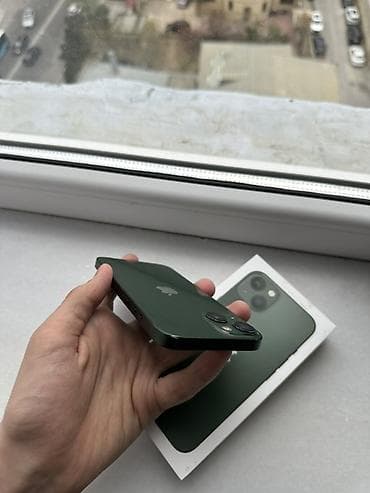 iphone 12 mini ekran: IPhone 13, Yaşıl — 8