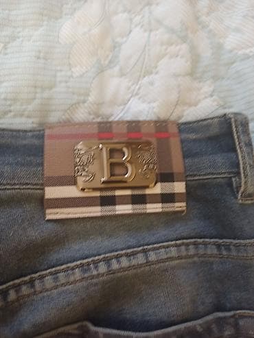 Cinslər: Burberry kişi cins şalvarı - Model: cins, düz balaq - Rəng — 2