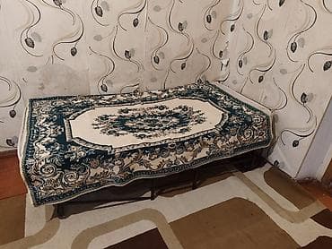 şamaxinka ev: Kirayə ev verilir 3otaqli fotoda gördüyünüz kimidir. vasitəçi — 2