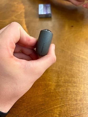 justfog minifit s: IQOS Iluma – gümüşü rəng Məhsul xüsusiyyətləri: - Model: IQOS Iluma - — 7