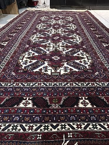 Qədim motivli əl toxuması xalça - Material: təbii yun, cuna əsas; sıx