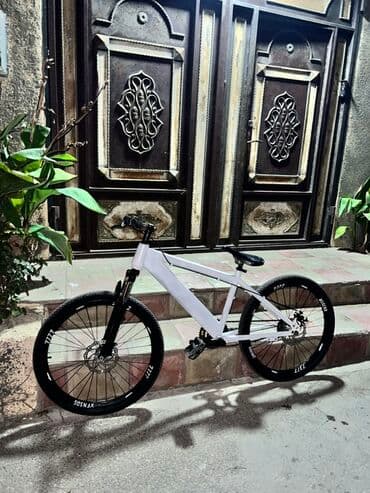 qalin tekerli velosiped: Salam 24 olcudur maraqlanan vp yazsın qiymetde endirim olacaq herşeyi — 1