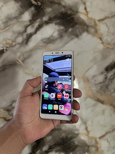 tv box xiomi: Redmi 6A, 32 GB, rəng - Qızılı, Sensor — 8