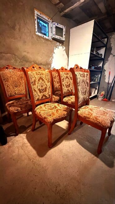 Ev üçün digər mallar: Qonaq otağı üçün, İşlənmiş, Qatlanmayan, Stul — 2