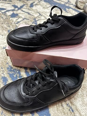 Детская одежда и обувь: Qadın üçün krasofka LC Waikiki. 39 ölçü. Əgər ayagınız 40 ölçüdüsə – — 2