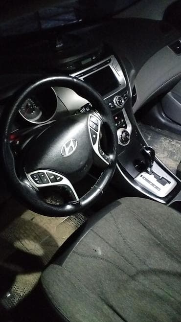 masin vaz: Təcili satılır, MAŞININ XADAVOYUNDA HEÇ BİR PROBLEM YOXDUR, MOTOR — 9