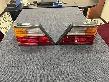 W124 Stoplari. Biri yaxwi veziyetdedi, biri qirigdi, ustunde verecem