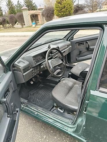 kohnə maşın: VAZ (LADA) 2109: 1.5 l | 1999 il 2583985 km Hetçbek — 5