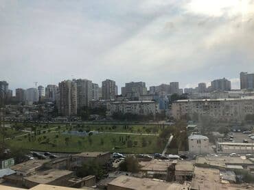 9 ci mikrorayon satilan evler: 3 otaqlı, Yeni tikili, 170 kv. m — 13