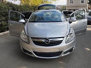 Opel Corsa D, 5 qapılı hetçbek, gümüşü rəng. Texniki xüsusiyyətlər: -