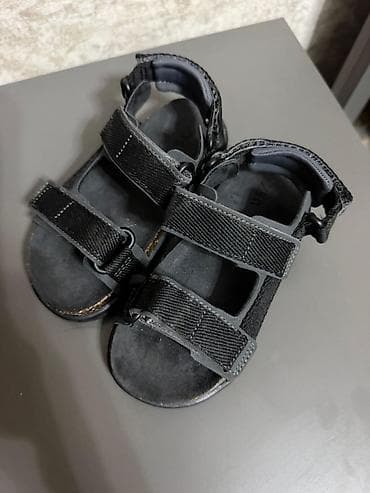 acar sepler: Zara, yenidir geyinilməyib. 80 manata alınıb. 27 razmer - Model: açıq — 2
