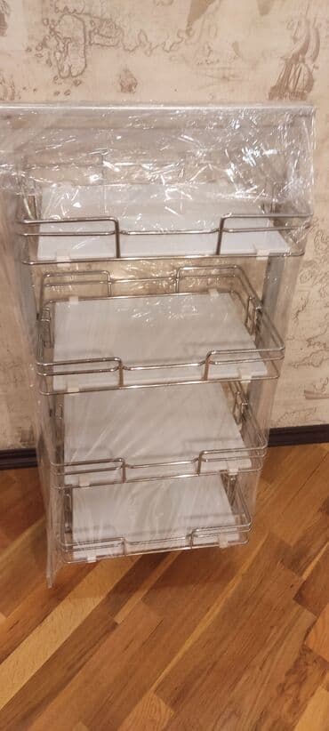 mətbəx rəfi: Mətbəx üçün mebelə qurulan polkalar. Dərinlik 55 hündürlük 105 qapaq — 14