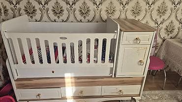 dolab iwlenmiw: Oğlan və qız üçün, İşlənmiş, Dördbucaq, Beşik, Dəst ilə, Yellənmə mexanizmsiz — 2