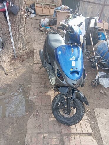Мототранспорт: Salam skuter normal vəziyyətinə satılır. xər gün sürən. moped o boyda — 3
