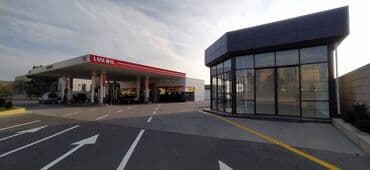 bakı tikiş evi ünvanları: 8 Noyabr prospektində,LUKOİL yanacaqdoldurma məntəqəsinin — 16