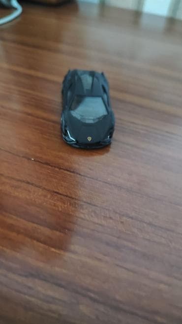 Kolleksiya üçün kiçik model avtomobil – Lamborghini Sian FKP 37 — 2