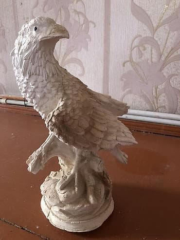 qartal şəkli çəkmək: Fiqur, Gips, rəng - Ağ — 1