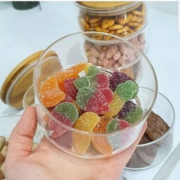 kanteynerler: Şüşe materialdan
Bamboo qapaqlı
Saxlama qabları — 4