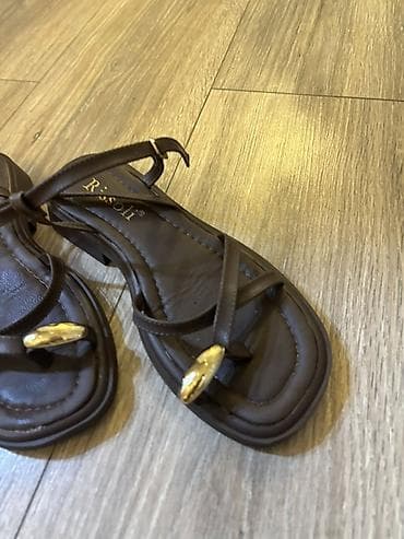 ecemi butik instagram: Qadın ayaqqabısı 35,5-36 ölçü üçün uyğundur. 1 dəfə geyinilib - — 3