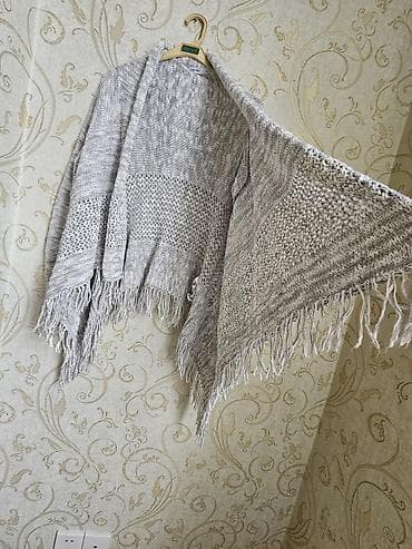 usaq herbi geyimleri: Hem kardiqan hem şal kimi.lcw alinib. ela veziyyetde S M olcu 3 — 1