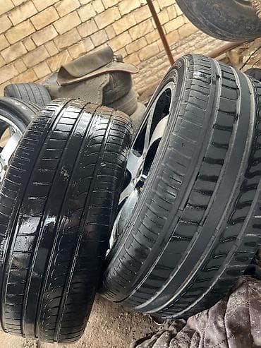 Автозапчасти: Б/у Колесо R 17, 4 Болтов — 2