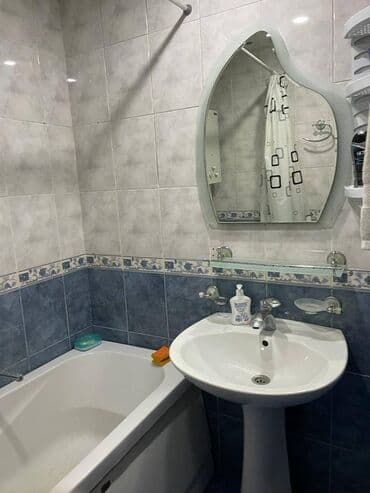 sibrizdə evlərin qiyməti: Bakı, 2 otaqlı, Köhnə tikili, m. Həzi Aslanov, 55 kv. m — 12