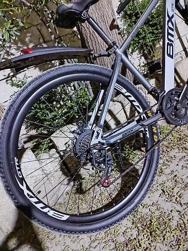 24 lük velosiped: İşlənmiş Şəhər velosipedi 28", sürətlərin sayı: 7, Ünvandan götürmə — 2