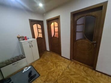 xacmazda satilan evler: Bakı, 3 otaqlı, Köhnə tikili, m. Qara Qarayev, 72 kv. m — 11