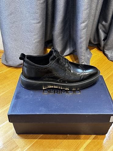 Ayaqqabılar: Yenidir, razmer uyğun olmadığı üçün geyinilməyib - 41 razmer — 2