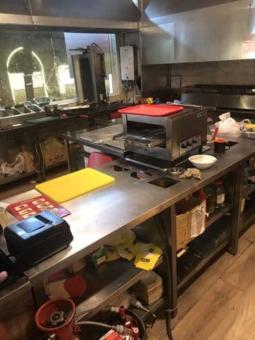 restoran ucun qab qacaq: Fastud və Burqer restorsnı ücunabsdanlıqlar satılır. Maqdonals — 9