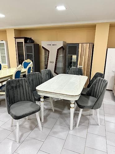 parda tul: Qonaq otağı üçün, Yeni, Açılmayan, Dördbucaq masa, 6 stul — 1