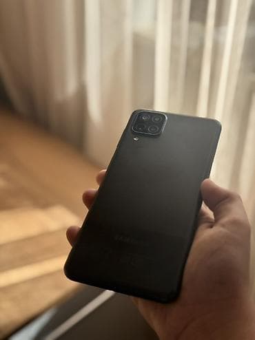Samsung Galaxy A12, rəng - Qara, İki sim kartlı lalafo.az -da Samsung Galaxy A12, rəng - Qara, İki sim kartlı