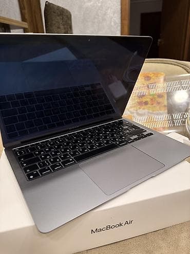 apple pencil: İşlənmiş Apple MacBook, 13.3 ", Apple M1, 256 GB, Ünvandan götürmə — 2