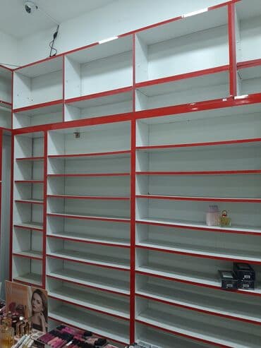 морозильная камера для мороженого бу: Mağaza üçün divar rəf sistemi – qırmızı-çəhrayı çərçivəli, ağ içlikli — 4