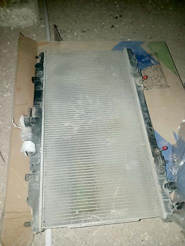 ford transit radiator: Nissan Nissan 2006 il, Orijinal, Yaponiya, Yeni — 1