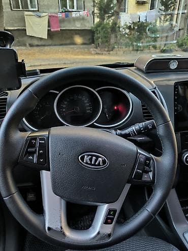 niva satisi: Kia Sorento: 2 л | 2011 г. Кроссовер — 8