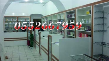 Ofis mebeli: Stend vitrinlərinin yığılmsı — 9