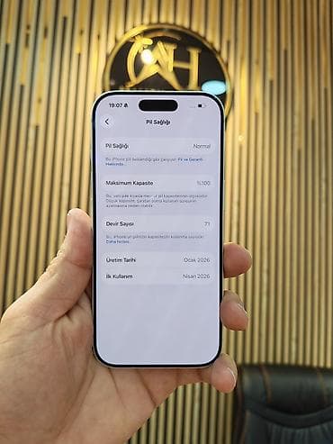 aifon 6 s: IPhone 17 Pro, 256 GB, White Titanium, Zəmanət, Simsiz şarj, Face ID — 3