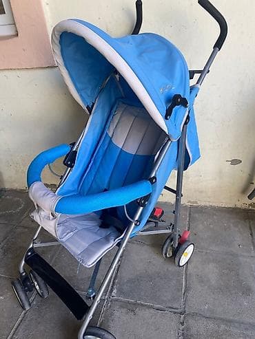 Klassik gəzinti arabası