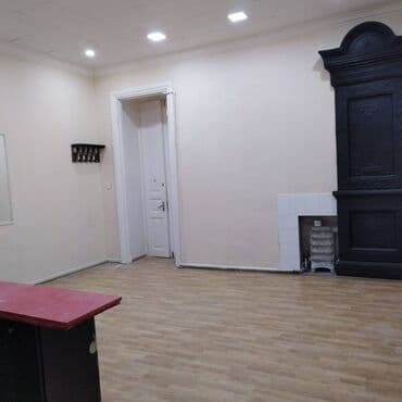 xacmaz obyekt: Azadliq metrosuna yaxin yerləşən 28 may kucesində ümumi sahəsi 52 kv — 3