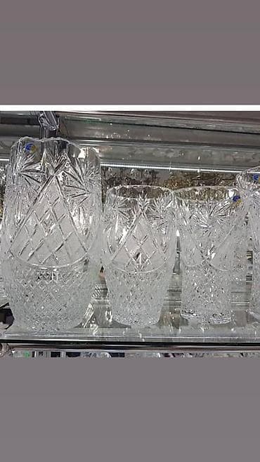 lustur ucuz: Bir vaza, Xrustal — 3