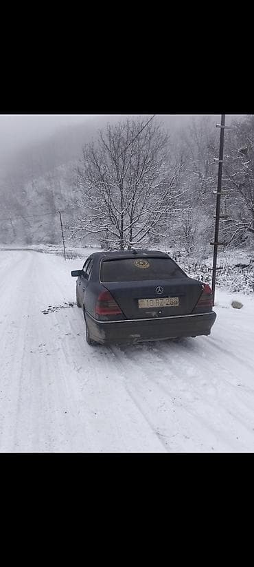 фольксваген поло л с: Mercedes-Benz C-Class (W202) sedan - Kuzov: 4 qapılı sedan, tünd rəng — 5