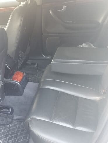 lokbatanda heyet evleri 2025: Audi A4: 2 l | 2002 il Sedan — 11