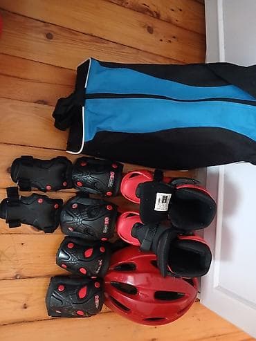 Uşaq üçün tam rollerset – iki müxtəlif dəst 1) Qırmızı-qara dəst — 2