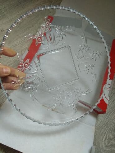 tort bisirmek ucun qablar: Tort və şiriniyyat qabı — 2