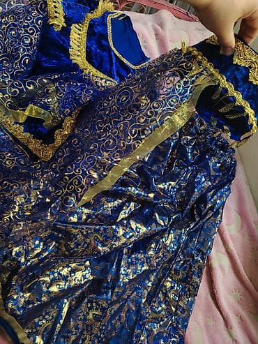 vanna satilir: Milli rəqs/libas dəsti – mavi-qızılı - Dəst: uzun ətək, üst köynək və — 3