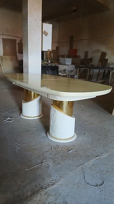 Qonaq masası, Açılan, Oval masa